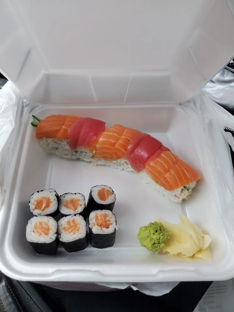 Red Dragon and Salmon Maki