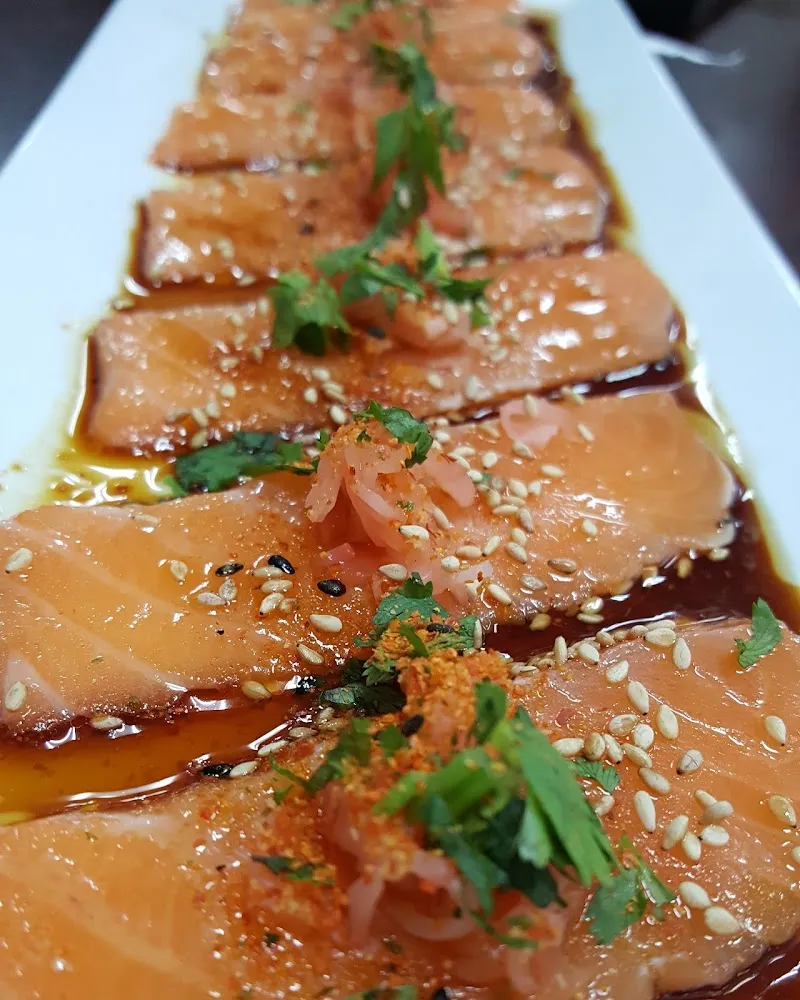 Seared Salmon Sashimi 3pc